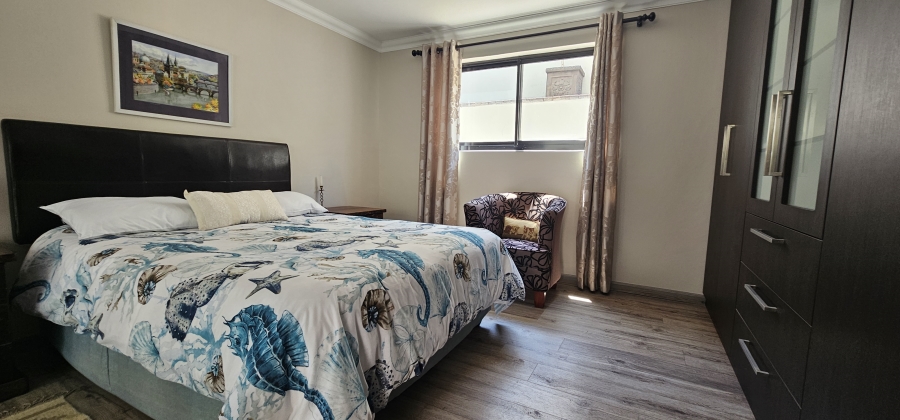 4 Bedroom Property for Sale in Calypso Beach Western Cape